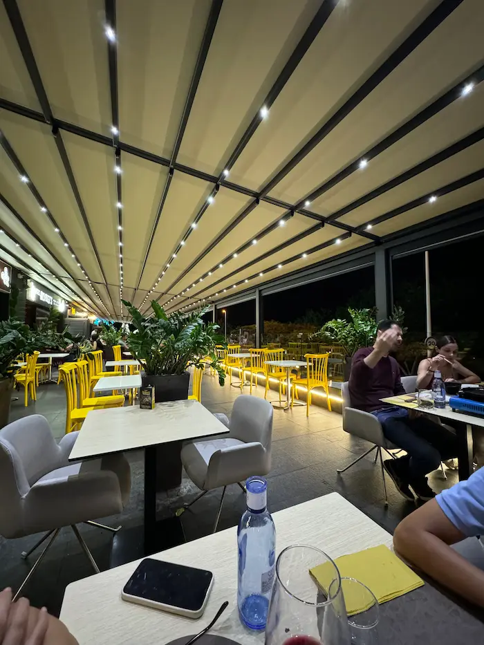 pérgola tensada modular